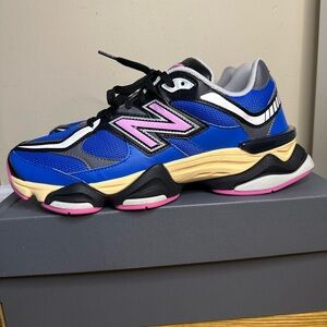 New Balance 9060 Blue Oasis Real Pink Size 10 Mens Sneakers